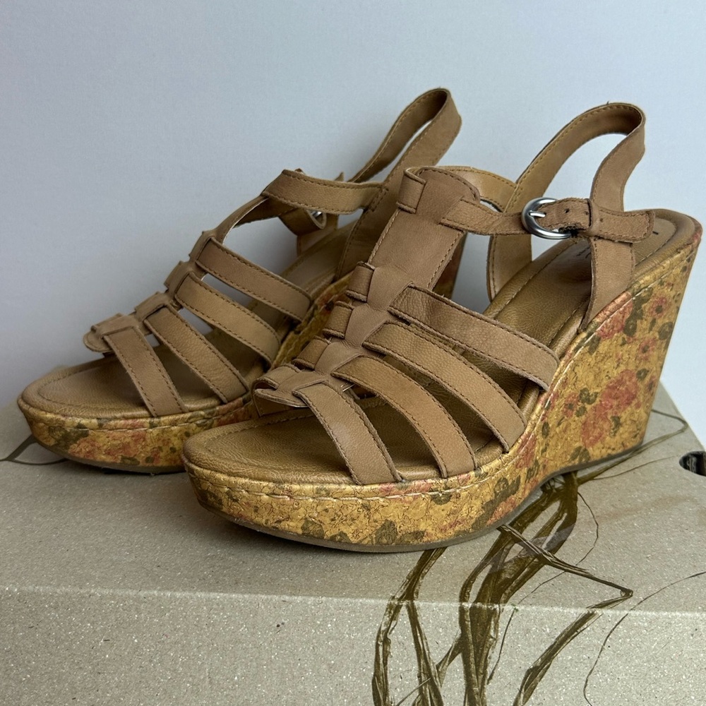❗️Boc Born Concept Strappy wedge sandals with cork rose wedge size 8